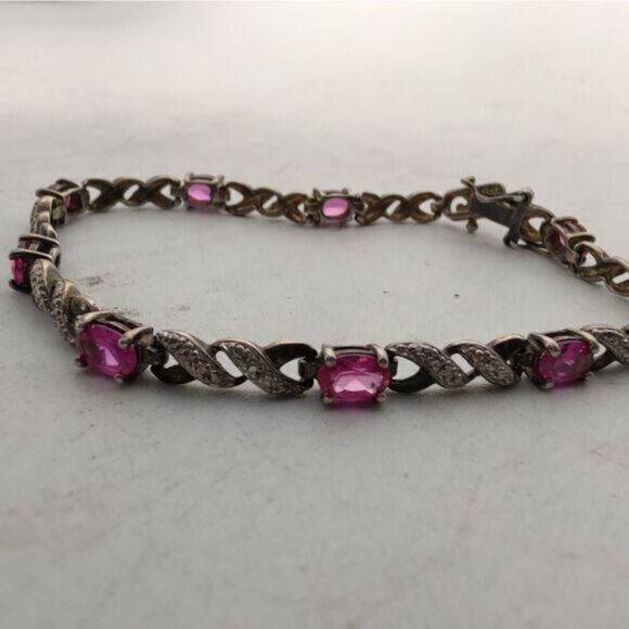 Beautiful vintage sterling silver‎ bracelet with pink tanzanite stones. - Picture 5 of 5